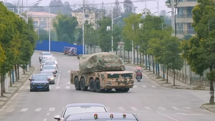 الامارات تزود المليشيا بانظمة دفاع جوى قصيرة المدى من طراز FK-2000 صينية الصنع