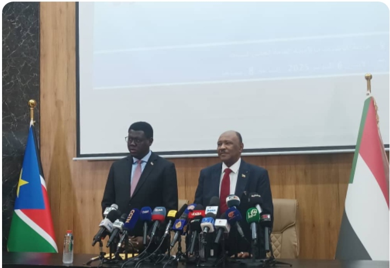 السودان ودولة جنوب السودان يؤكدان علي تعزيز المصالح المشتركة وتبادل الزيارات والمعلومات الأمنية