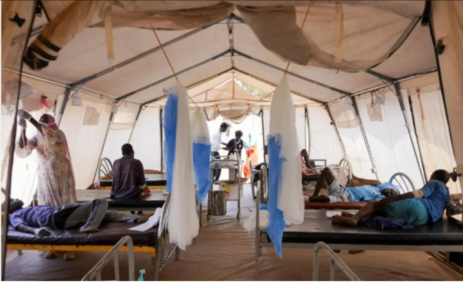 تقرير لقناة الجزيرة الإنجليزية : الفريق الأممي واجه مدينة شبه خالية من مظاهر الحياة، إذ لم ير سوى بضع مئات من المدنيين داخل الفاشر