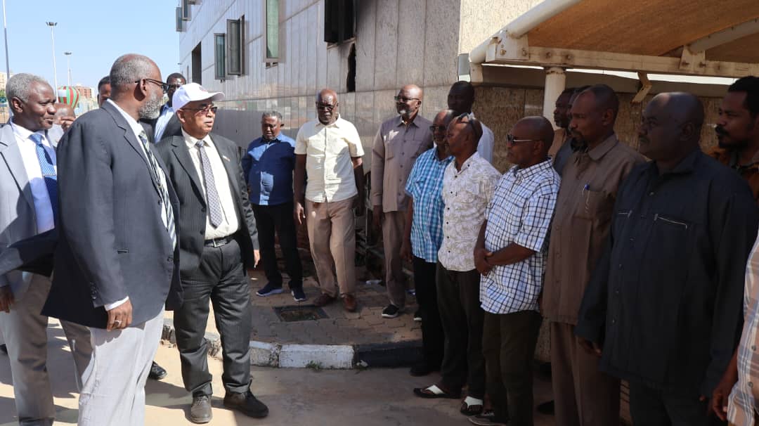 وزارة الطاقة تبدأ العمل من الخرطوموتكشف عن خطة لطرح استثمارات فى مجال النفط بالو لايات الآمنة