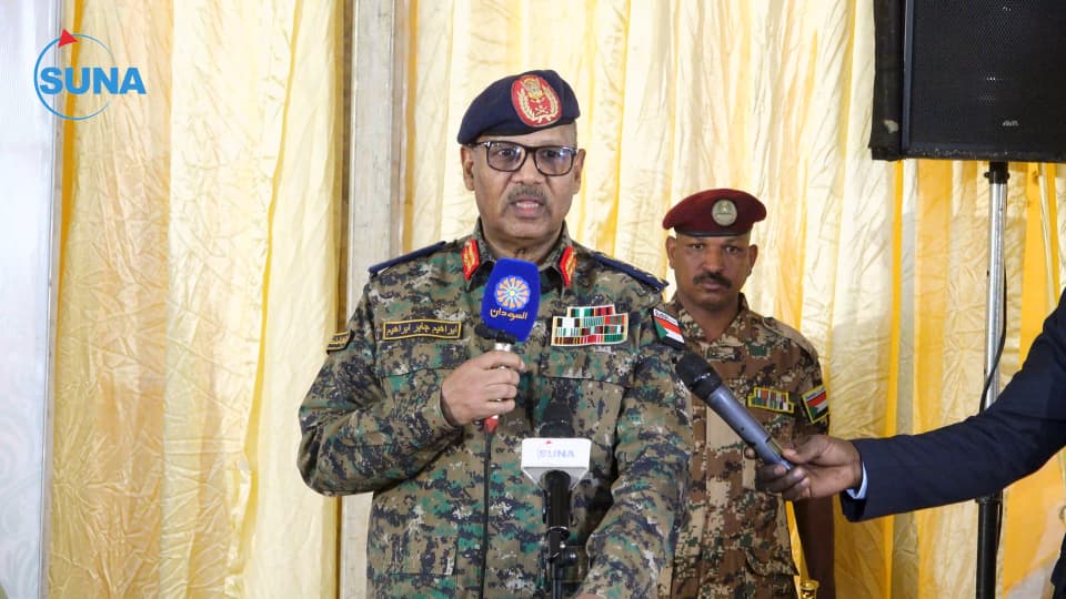 ​عضو مجلس السيادة الفريق إبراهيم جابر: المليشيا تتقهقر وقريباً سيشهد الشعب السوداني النصر النهائي